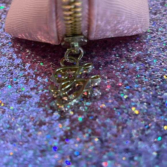 NEW Too Faced Pink Bunny Rabbit Makeup Bag  Pink Gold Be Cool Not Cruel - Picture 3 of 4